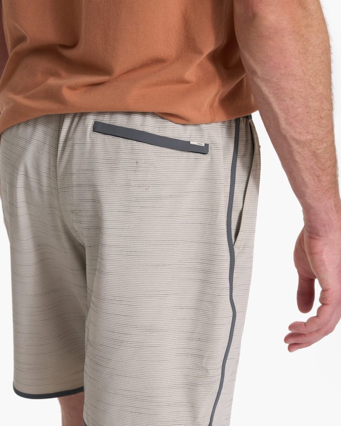Banks Short