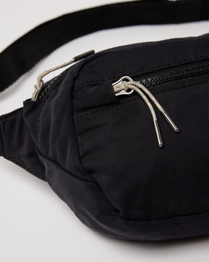 Vuori Hip Pack