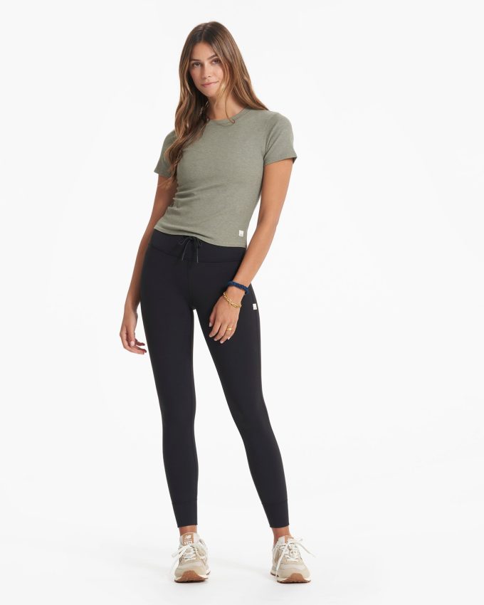 Pose Fitted Tee