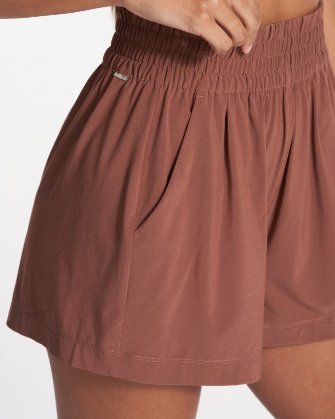 Villa Short