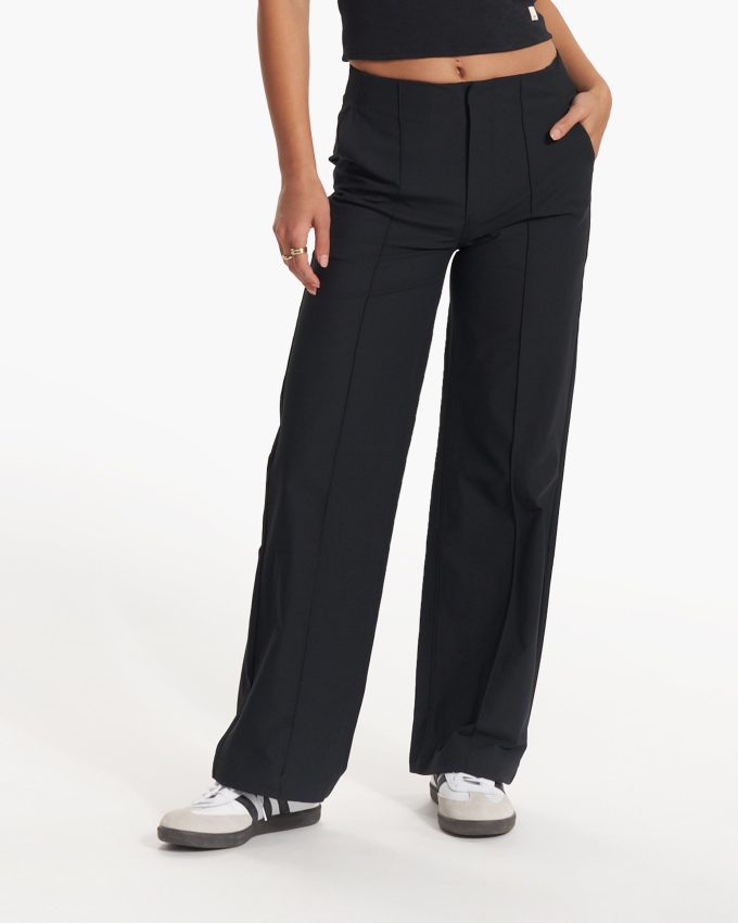 Womens Meta Wideleg - Short