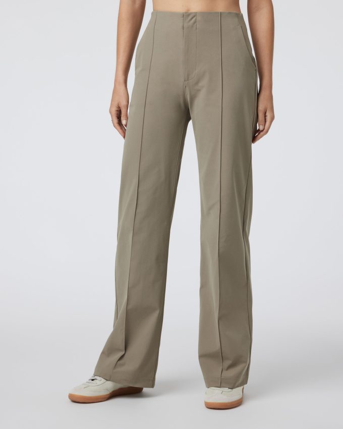 Womens Meta Wideleg