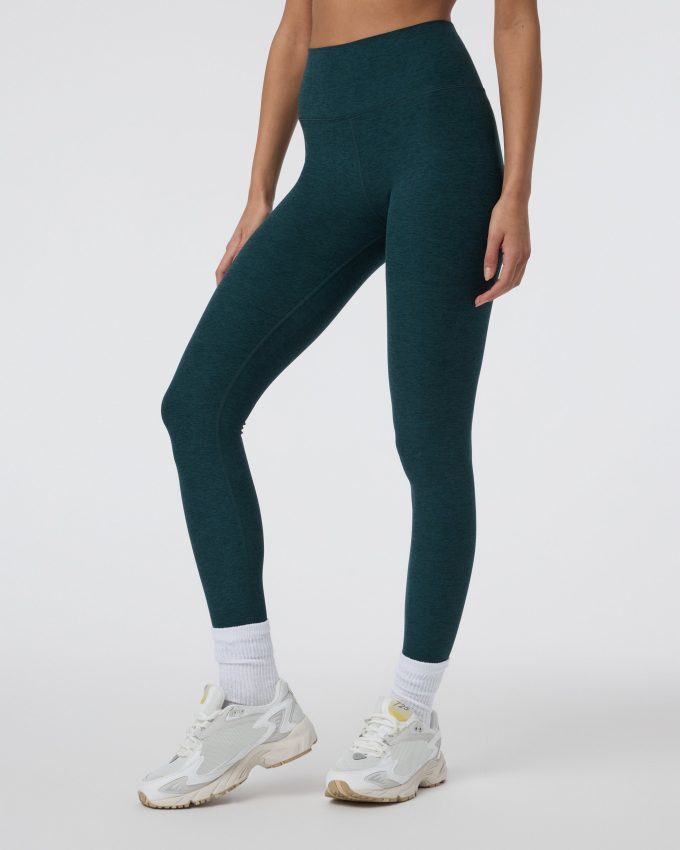 Clean Elevation Legging-Short