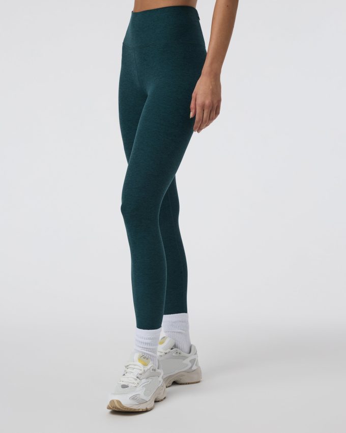 Clean Elevation Legging-Short