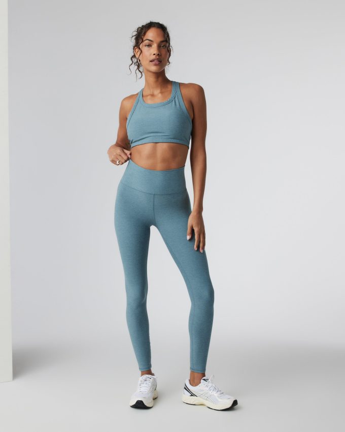 Clean Elevation Legging