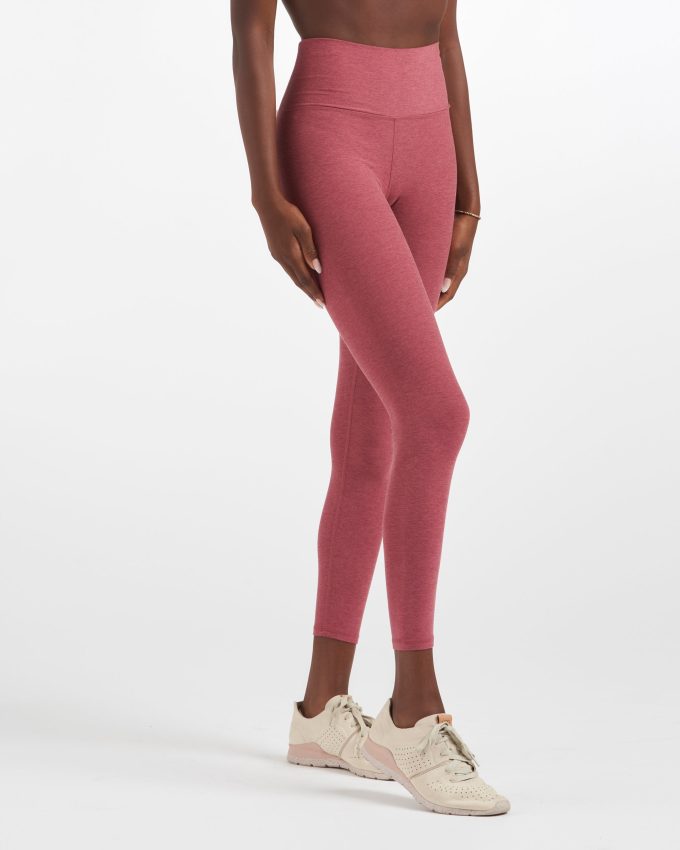 Clean Elevation Legging