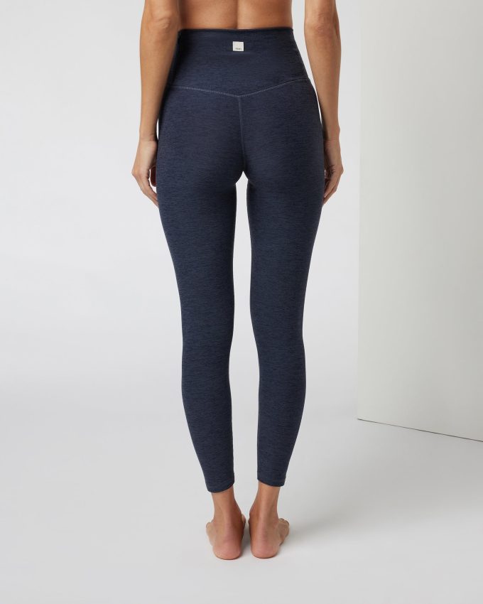 Clean Elevation Legging